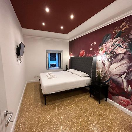 Raffaello'S Place Рим Екстер'єр фото