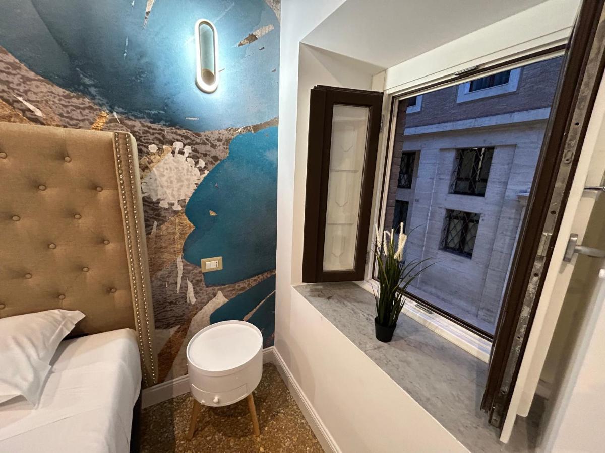 Raffaello'S Place Рим Екстер'єр фото
