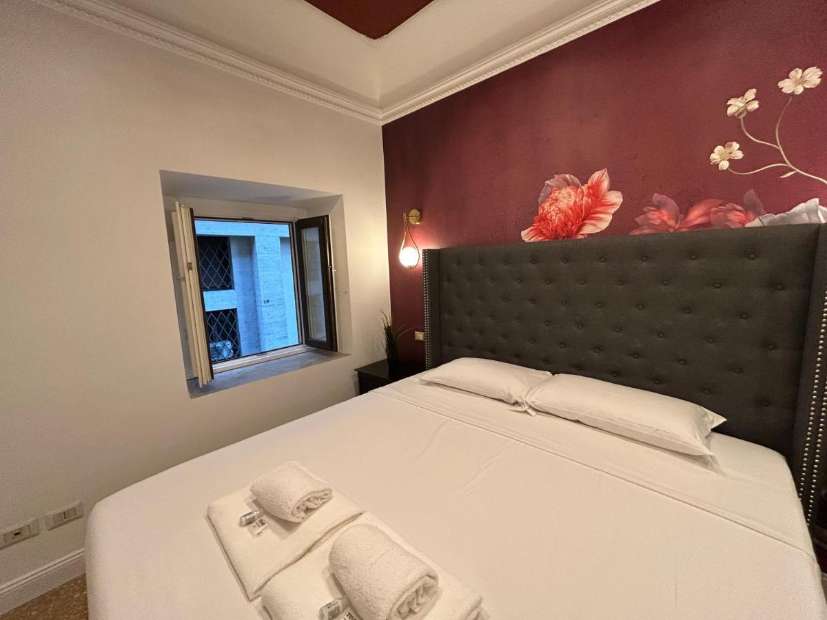 Raffaello'S Place Рим Екстер'єр фото