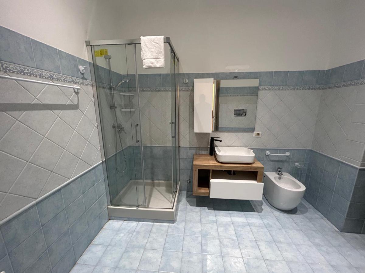 Raffaello'S Place Рим Екстер'єр фото